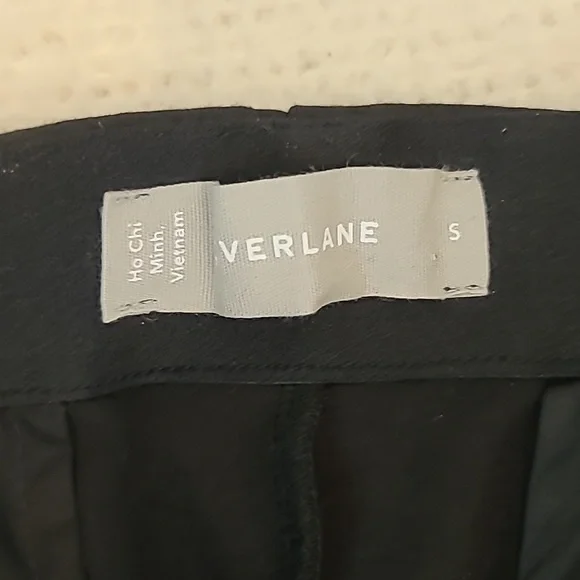 Everlane High Rise Pintuck Tapered Leg The Dream Pant in Black - NWT